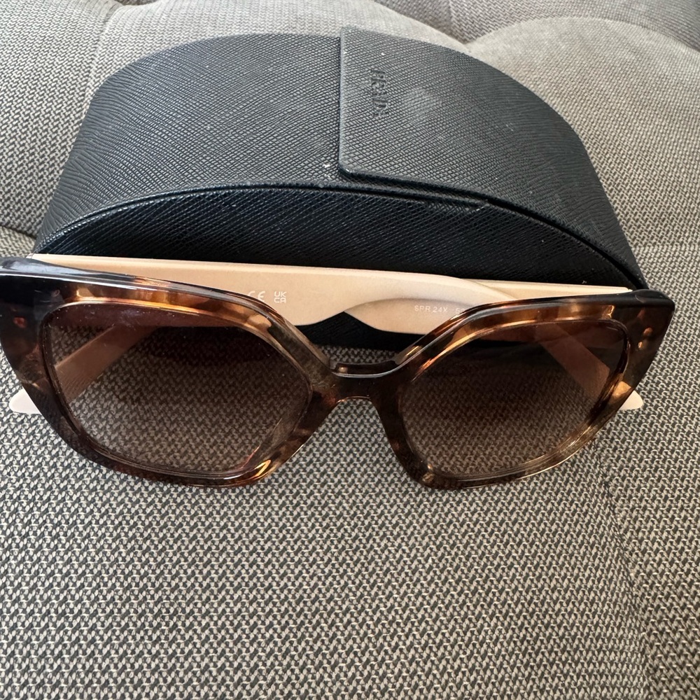 Prada PR 24XS Sunglasses, Brown Gradient Caramel Tortoise - Picture 10 of 10